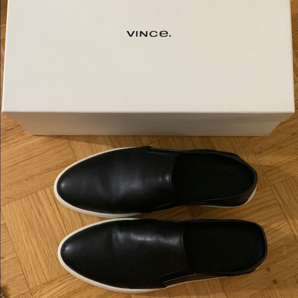 Vince black new slipon